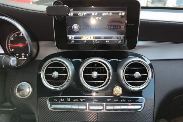 Used Mercedes-Benz GLC 2016 GLC 200 4MATIC Audio And AC Panel