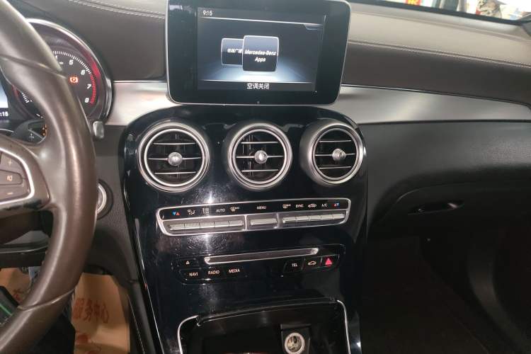 Used Mercedes-Benz GLC 2016 GLC 200 4MATIC Audio And AC Panel