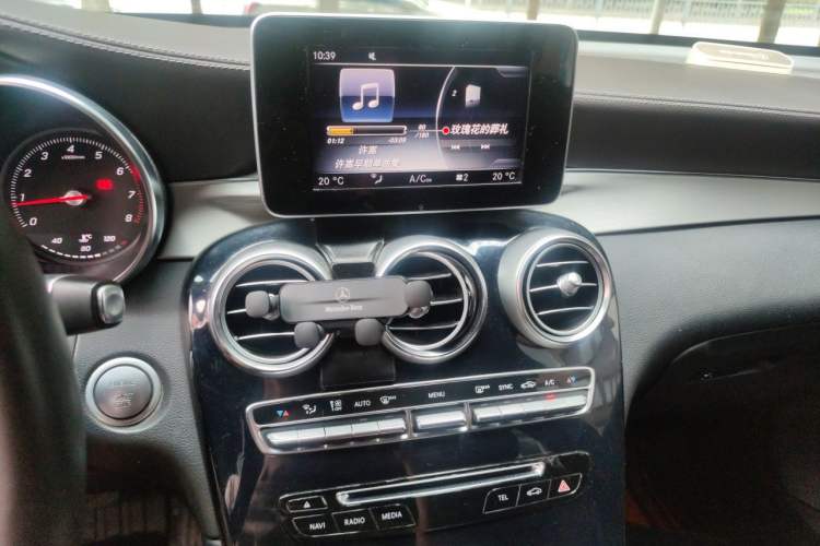 Used Mercedes-Benz GLC 2016 GLC 200 4MATIC Audio And AC Panel