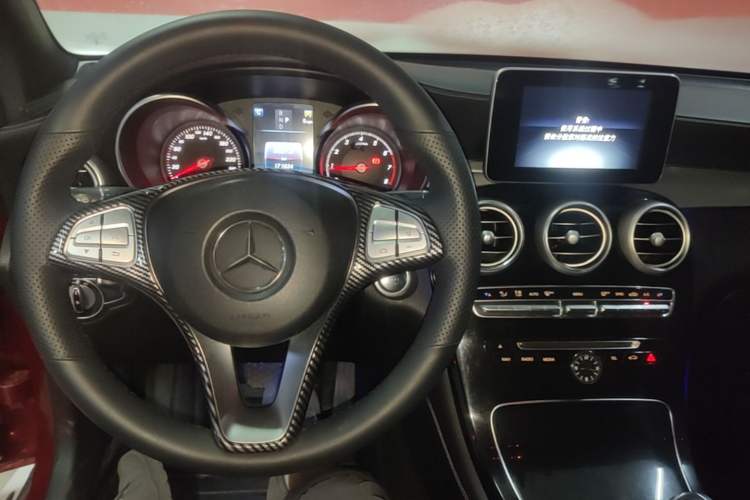 Used Mercedes-Benz GLC 2016 GLC 200 4MATIC Center Console