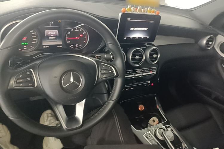 Used Mercedes-Benz GLC 2016 GLC 200 4MATIC Center Console
