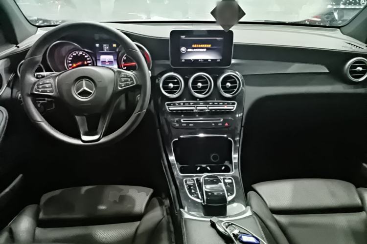 Used Mercedes-Benz GLC 2016 GLC 200 4MATIC Center Console
