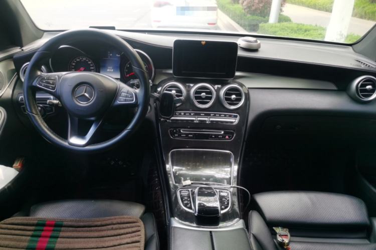 Used Mercedes-Benz GLC 2016 GLC 200 4MATIC Center Console
