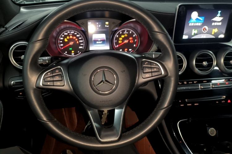 Used Mercedes-Benz GLC 2016 GLC 200 4MATIC Center Console