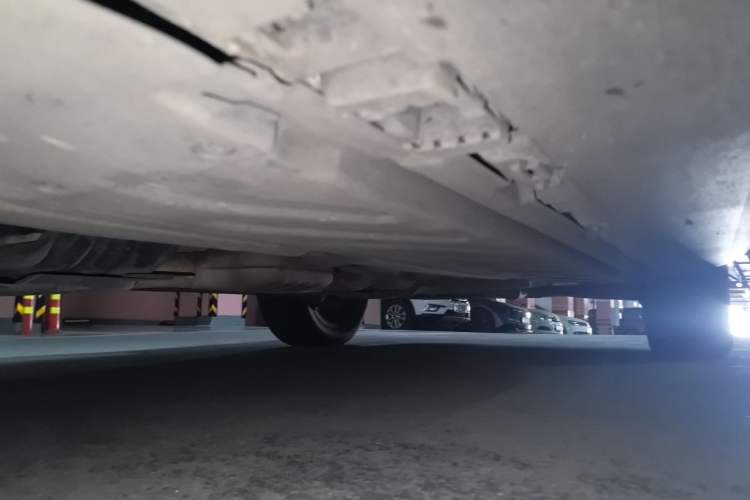 Used Mercedes-Benz GLC 2016 GLC 300 4MATIC Dynamic Model Chassis Front Left