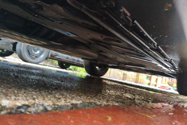 Used Mercedes-Benz GLC 2016 GLC 260 4MATIC Luxury Model Chassis Front Left