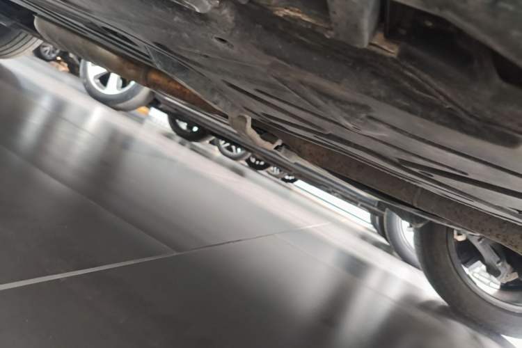 Used Mercedes-Benz GLC 2016 GLC 260 4MATIC Dynamic Edition Chassis Rear Left