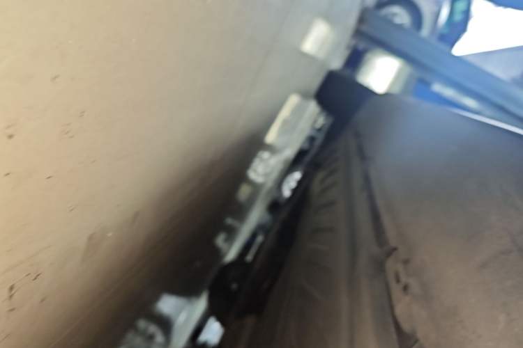 Used Mercedes-Benz GLC 2016 GLC 300 4MATIC Dynamic Model Chassis Rear Left