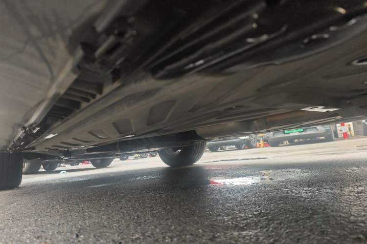 Used Mercedes-Benz GLC 2016 GLC 200 4MATIC Chassis Rear Left