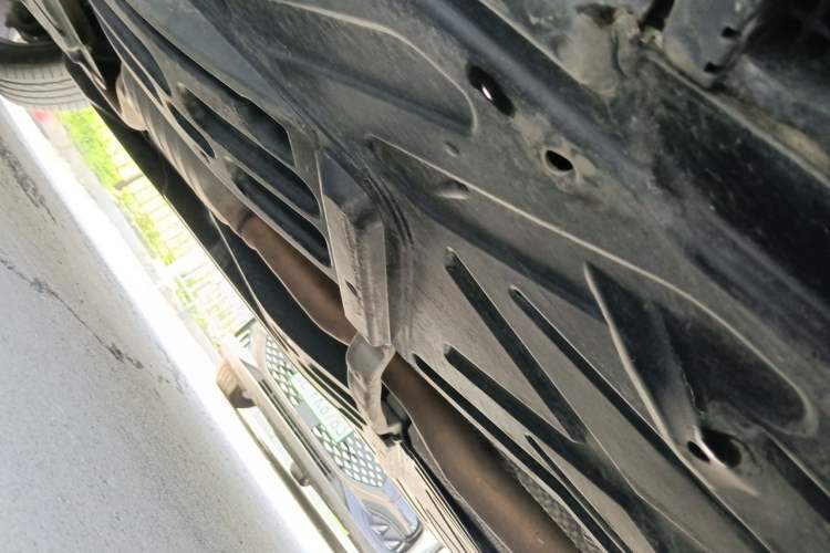 Used Mercedes-Benz GLC 2016 GLC 300 4MATIC Luxury Model Chassis Rear Left