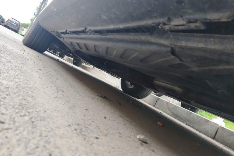 Used Mercedes-Benz GLC 2016 GLC 300 4MATIC Dynamic Model Chassis Rear Left