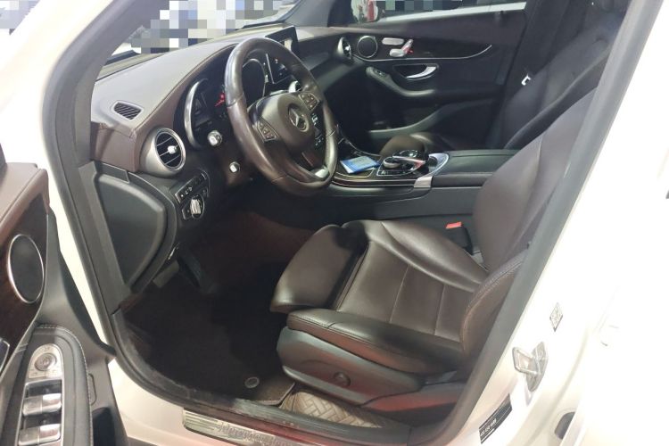 Used Mercedes-Benz GLC 2016 GLC 260 4MATIC Luxury Model Driver Seat