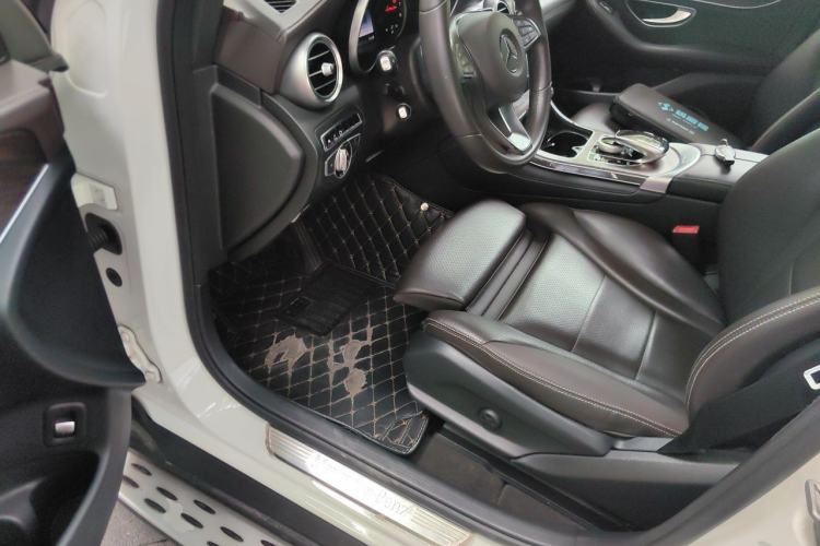 Used Mercedes-Benz GLC 2016 GLC 300 4MATIC Dynamic Model Driver Seat