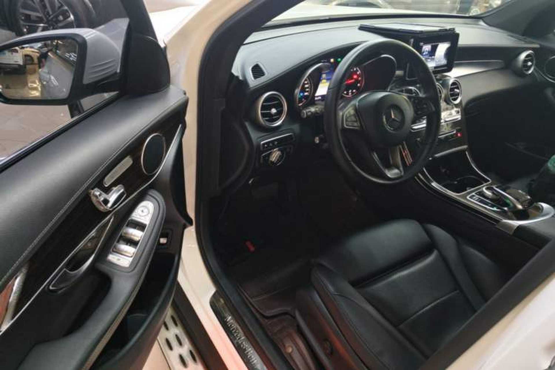 Used Mercedes-Benz GLC 2016 GLC 260 4MATIC Luxury Model Driver Seat