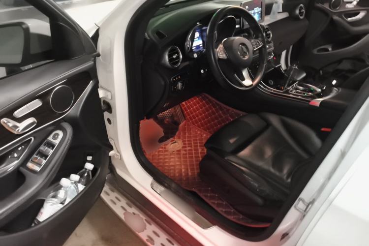 Used Mercedes-Benz GLC 2016 GLC 260 4MATIC Luxury Model Driver Seat