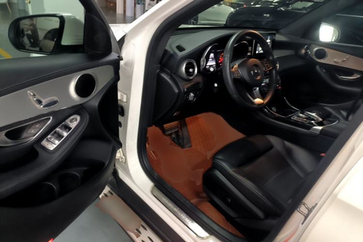 Used Mercedes-Benz GLC 2016 GLC 200 4MATIC Driver Seat