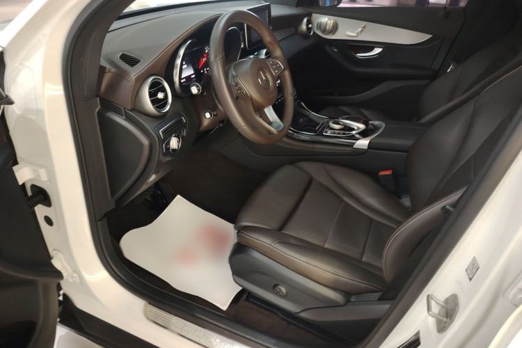 Used Mercedes-Benz GLC 2016 GLC 200 4MATIC Driver Seat