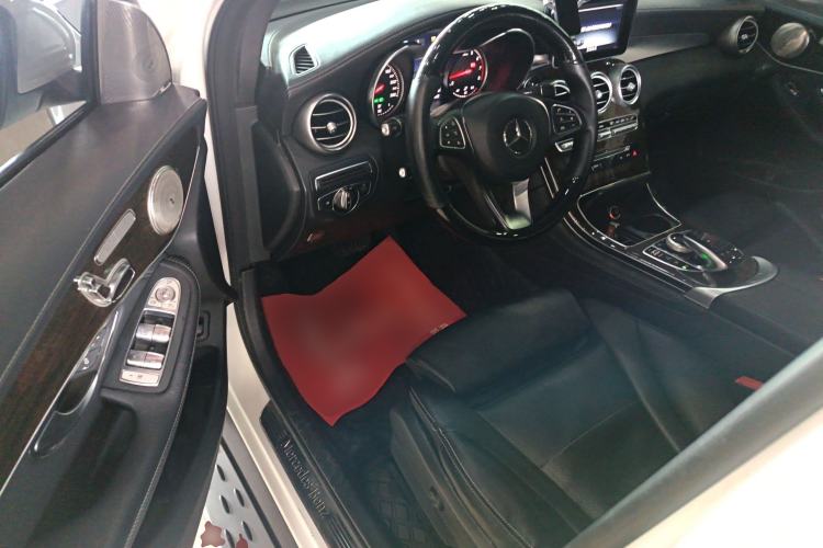 Used Mercedes-Benz GLC 2016 GLC 260 4MATIC Dynamic Edition Driver Seat