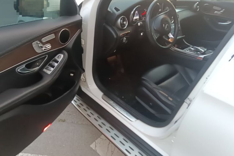 Used Mercedes-Benz GLC 2016 GLC 300 4MATIC Dynamic Model Driver Seat