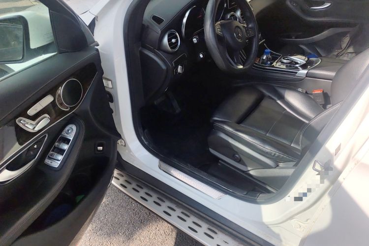 Used Mercedes-Benz GLC 2016 GLC 260 4MATIC Dynamic Edition Driver Seat