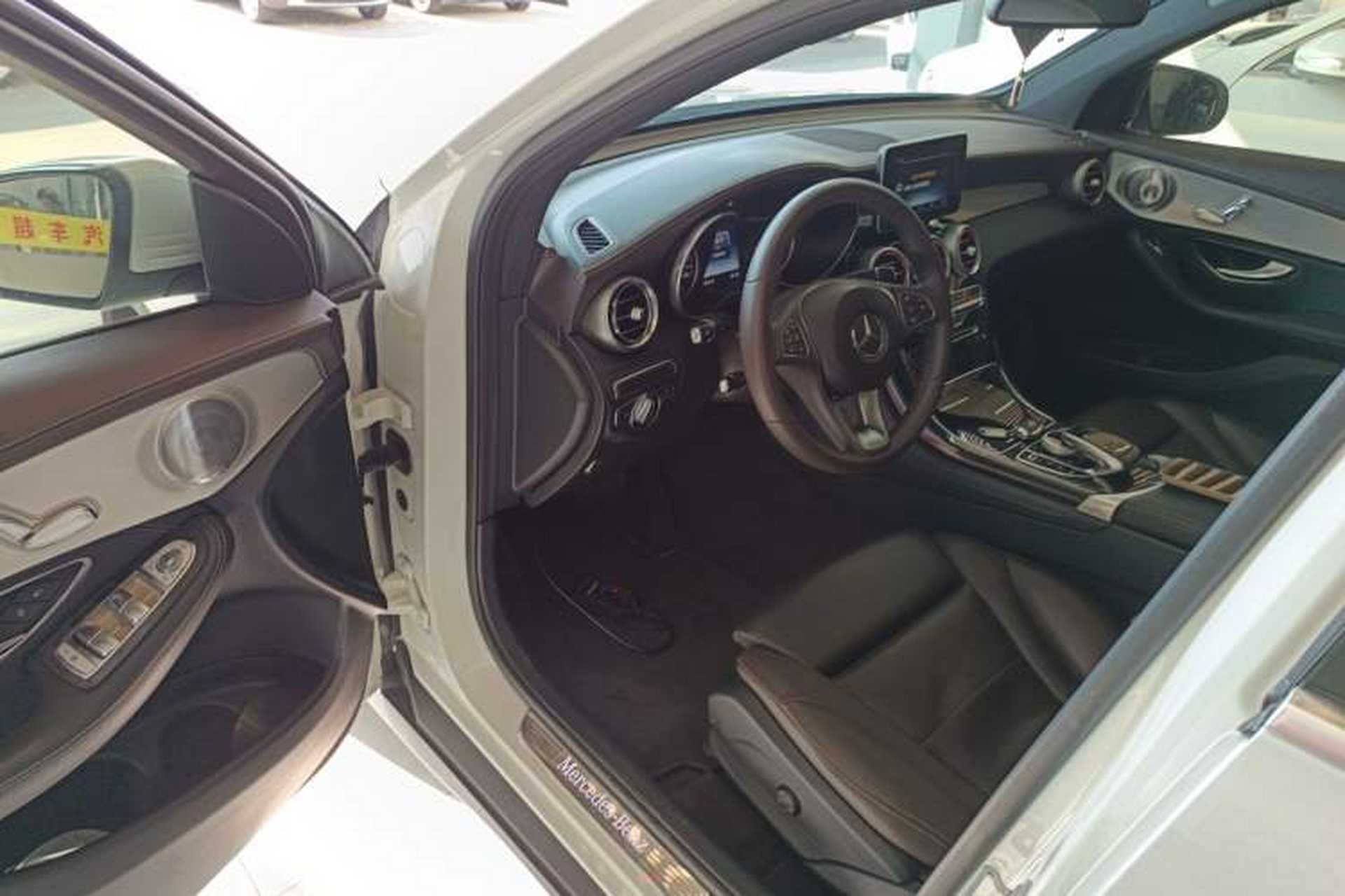 Used Mercedes-Benz GLC 2016 GLC 200 4MATIC Driver Seat