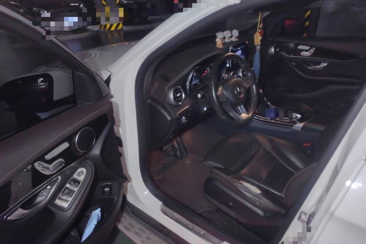 Used Mercedes-Benz GLC 2016 GLC 260 4MATIC Dynamic Edition Driver Seat