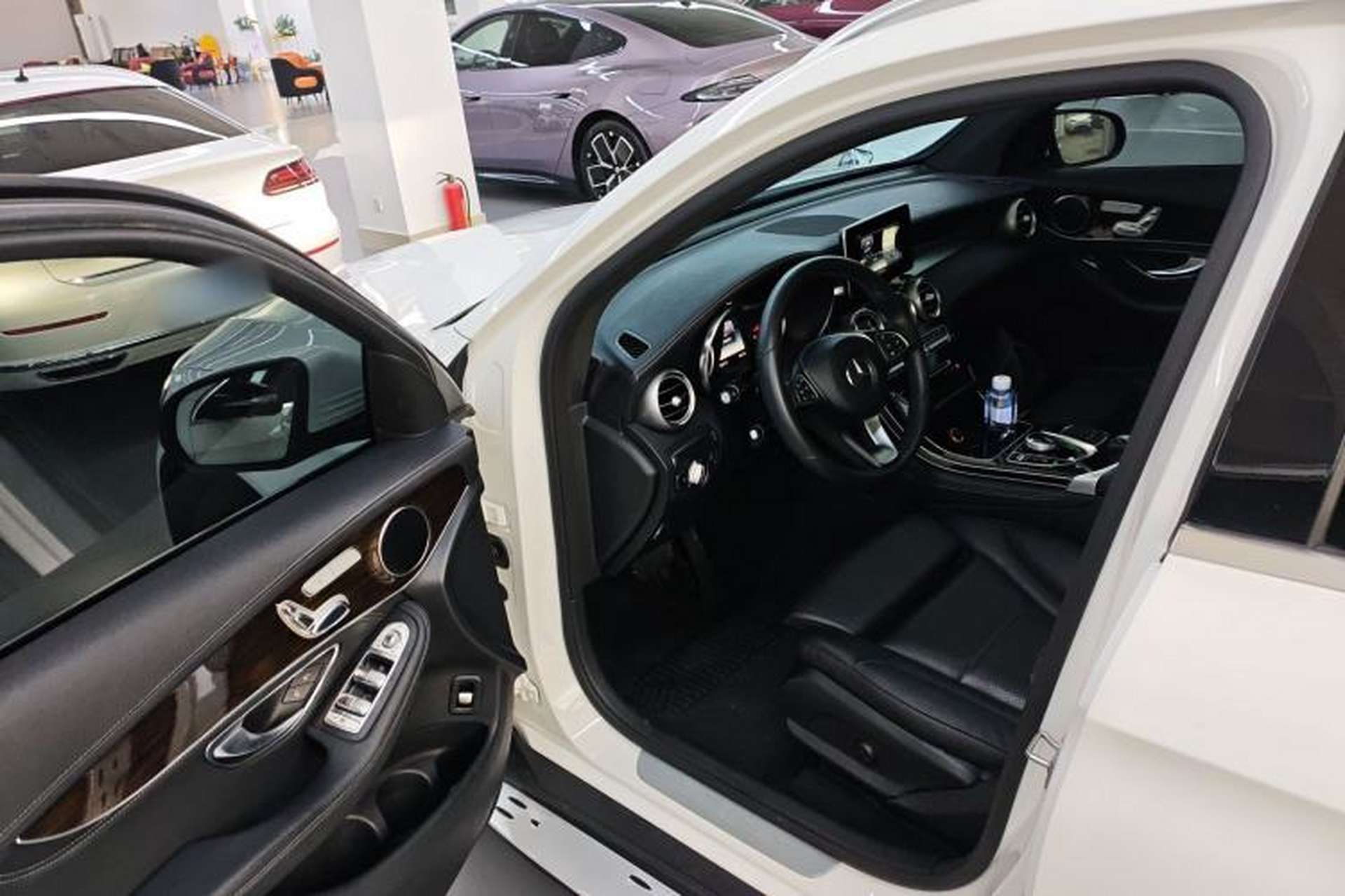 Used Mercedes-Benz GLC 2016 GLC 260 4MATIC Dynamic Edition Driver Seat