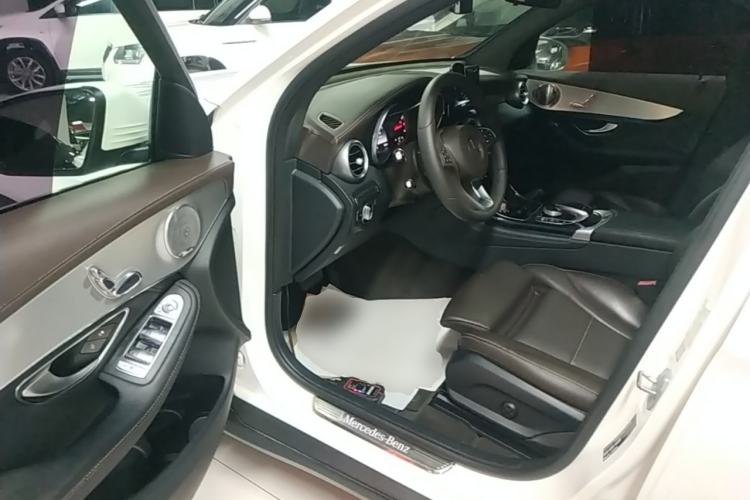 Used Mercedes-Benz GLC 2016 GLC 200 4MATIC Driver Seat