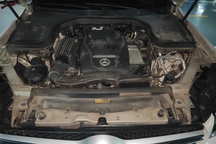 Used Mercedes-Benz GLC 2016 GLC 260 4MATIC Dynamic Edition Engine Bay