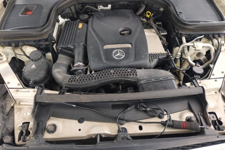Used Mercedes-Benz GLC 2016 GLC 260 4MATIC Dynamic Edition Engine Bay