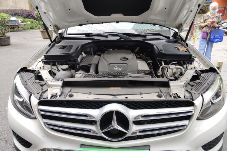Used Mercedes-Benz GLC 2016 GLC 200 4MATIC Engine Bay