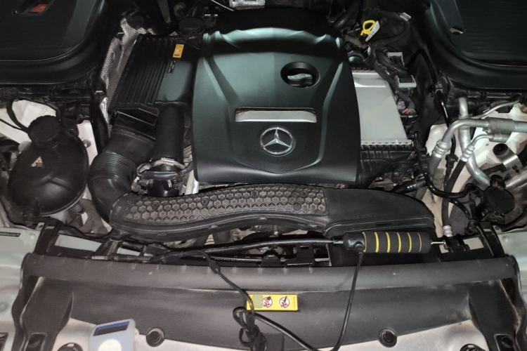 Used Mercedes-Benz GLC 2016 GLC 260 4MATIC Luxury Model Engine Bay