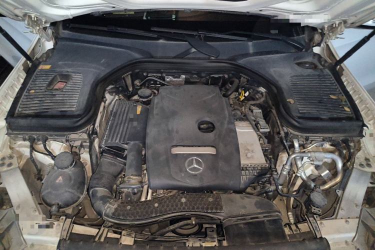 Used Mercedes-Benz GLC 2016 GLC 260 4MATIC Dynamic Edition Engine Bay