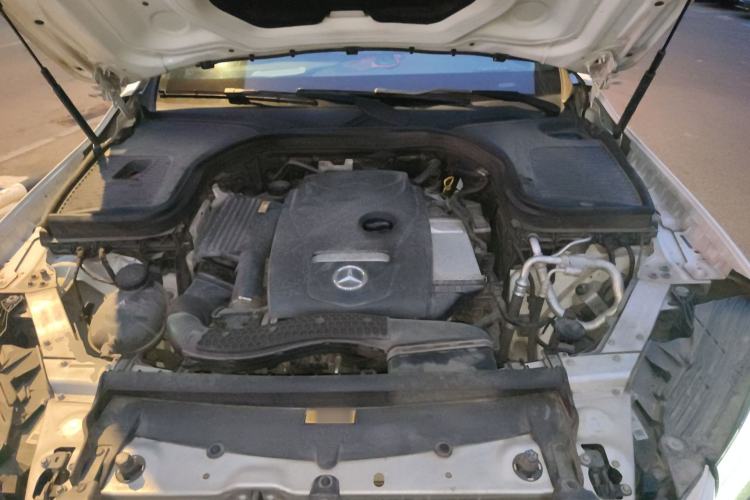 Used Mercedes-Benz GLC 2016 GLC 260 4MATIC Luxury Model Engine Bay