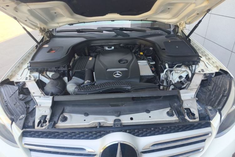 Used Mercedes-Benz GLC 2016 GLC 260 4MATIC Luxury Model Engine Bay
