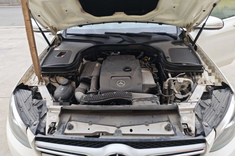 Used Mercedes-Benz GLC 2016 GLC 260 4MATIC Dynamic Edition Engine Bay