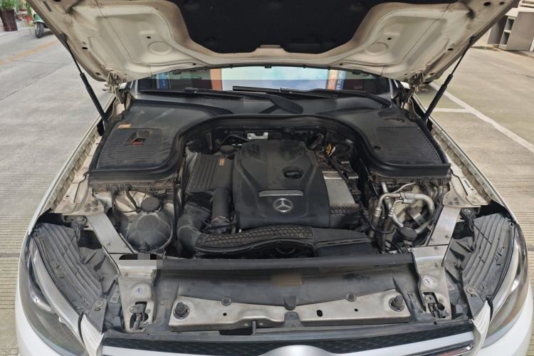 Used Mercedes-Benz GLC 2016 GLC 260 4MATIC Dynamic Edition Engine Bay