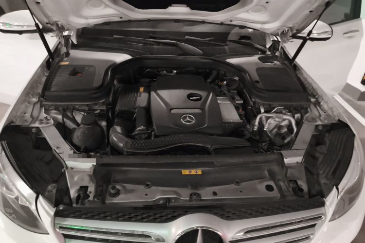 Used Mercedes-Benz GLC 2016 GLC 260 4MATIC Luxury Model Engine Bay