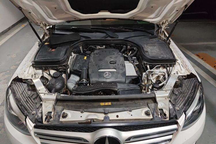 Used Mercedes-Benz GLC 2016 GLC 260 4MATIC Dynamic Edition Engine Bay