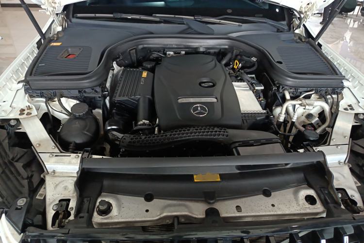 Used Mercedes-Benz GLC 2016 GLC 260 4MATIC Dynamic Edition Engine Bay