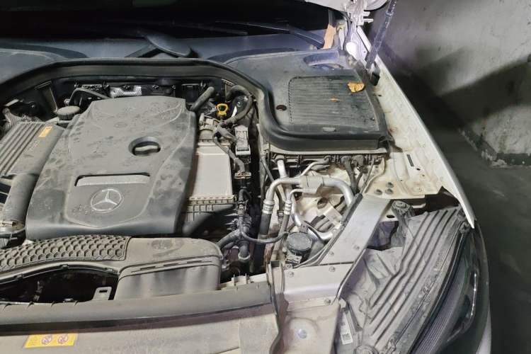Used Mercedes-Benz GLC 2016 GLC 260 4MATIC Dynamic Edition Engine Bay Left