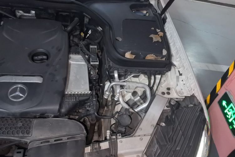 Used Mercedes-Benz GLC 2016 GLC 300 4MATIC Dynamic Model Engine Bay Left