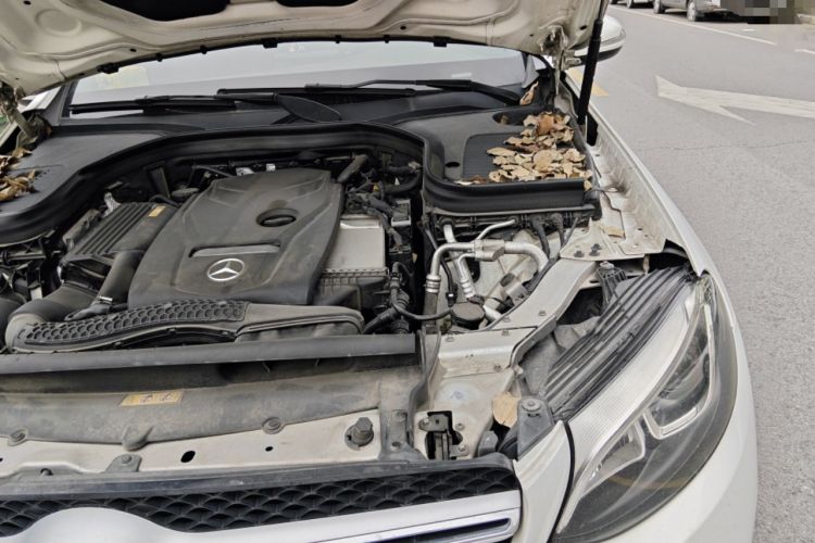 Used Mercedes-Benz GLC 2016 GLC 200 4MATIC Engine Bay Left
