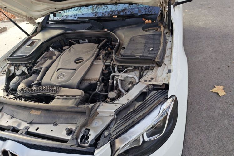 Used Mercedes-Benz GLC 2016 GLC 260 4MATIC Luxury Model Engine Bay Left