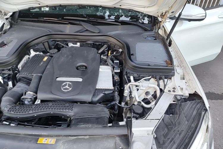 Used Mercedes-Benz GLC 2016 GLC 300 4MATIC Dynamic Model Engine Bay Left
