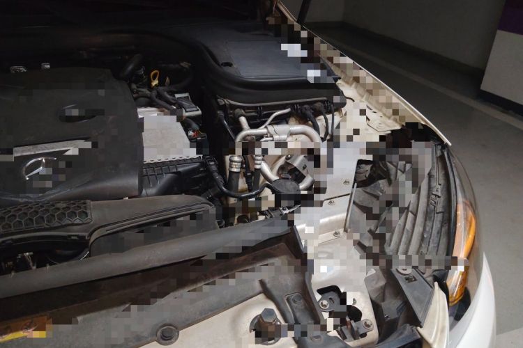 Used Mercedes-Benz GLC 2016 GLC 260 4MATIC Dynamic Edition Engine Bay Left