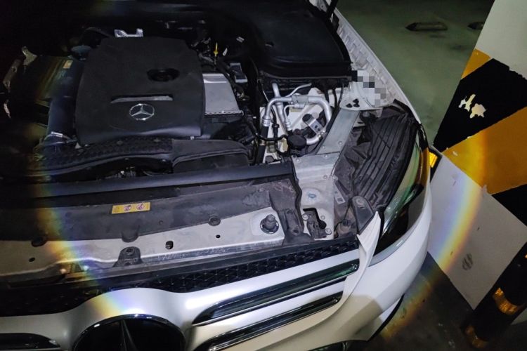 Used Mercedes-Benz GLC 2016 GLC 200 4MATIC Engine Bay Left