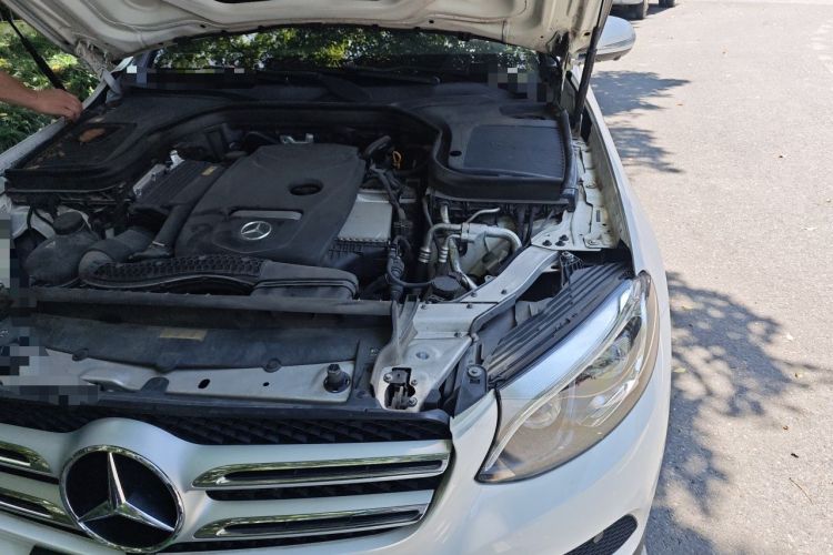 Used Mercedes-Benz GLC 2016 GLC 300 4MATIC Dynamic Model Engine Bay Left