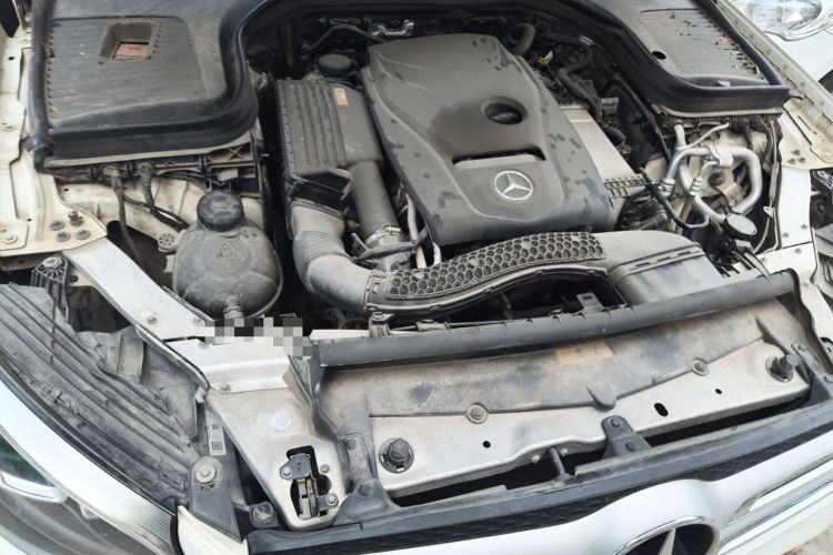 Used Mercedes-Benz GLC 2016 GLC 260 4MATIC Dynamic Edition Engine Bay