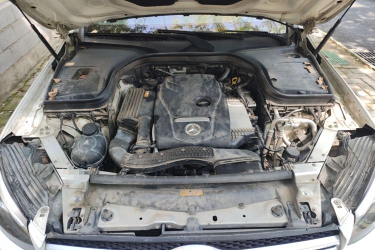 Used Mercedes-Benz GLC 2016 GLC 260 4MATIC Luxury Model Engine Bay